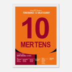 Mertens wird zum Derbyhero von Kadiköy Fußball Poster mit Rahmen