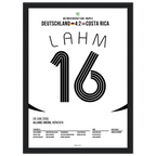 Lahm eröffnet das Sommermärchen 2006 per Traumtor Fußball Poster mit Rahmen