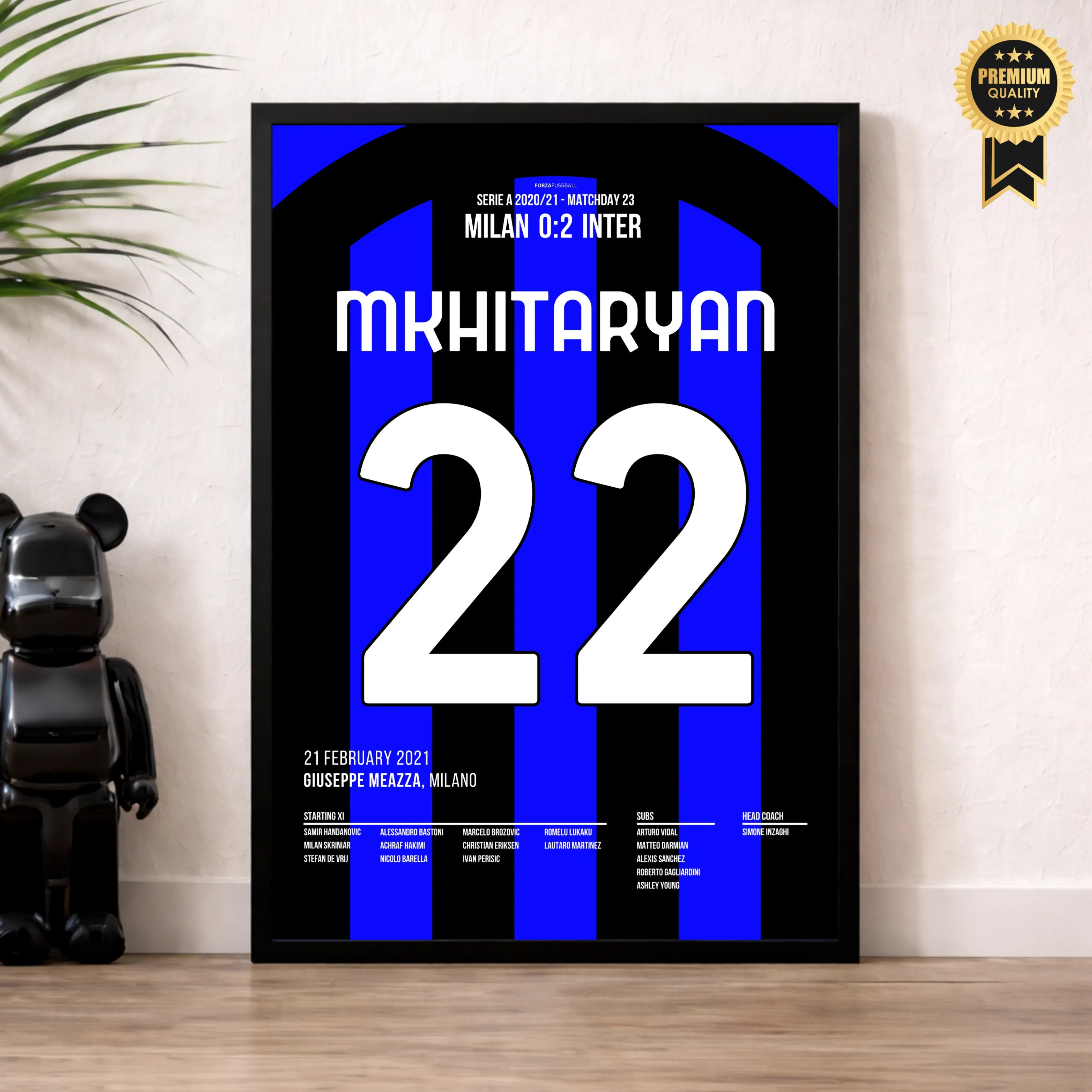 Mkhitaryan und Inter überrollen Milan im Euroderby 2023 Fußball Poster mit Rahmen