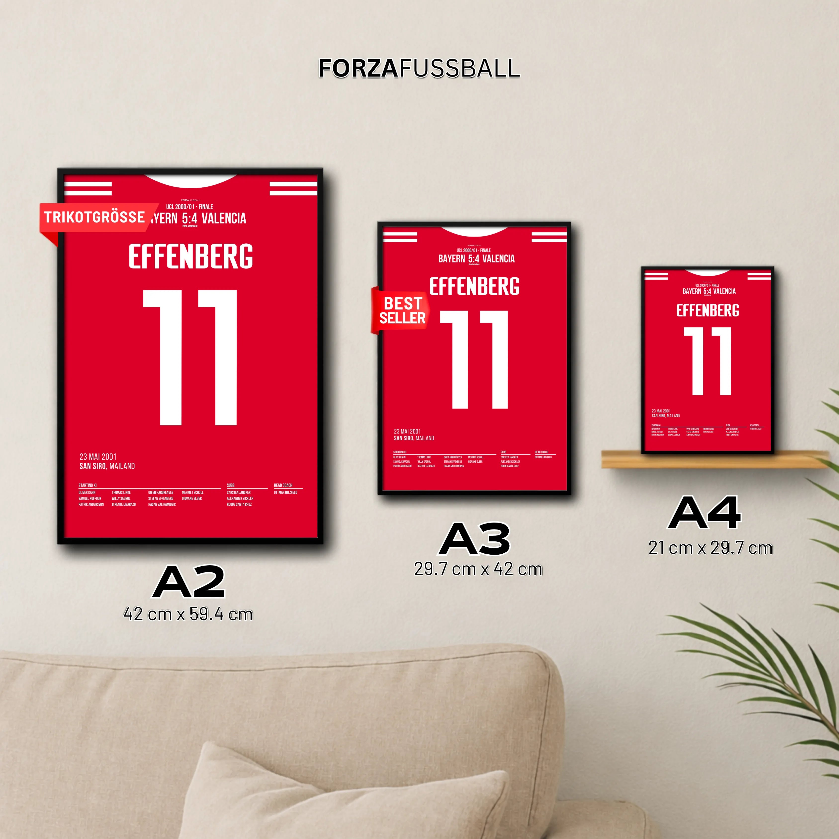 Effenberg stemmt den Henkelpott in den Mailänder Nachthimmel Fußball Poster mit Rahmen