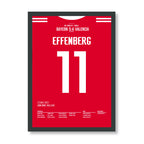 Effenberg stemmt den Henkelpott in den Mailänder Nachthimmel Fußball Poster mit Rahmen