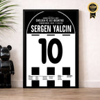Sergen Yalcin und Besiktas übernehmen die Stamford Bridge Fußball Poster mit Rahmen