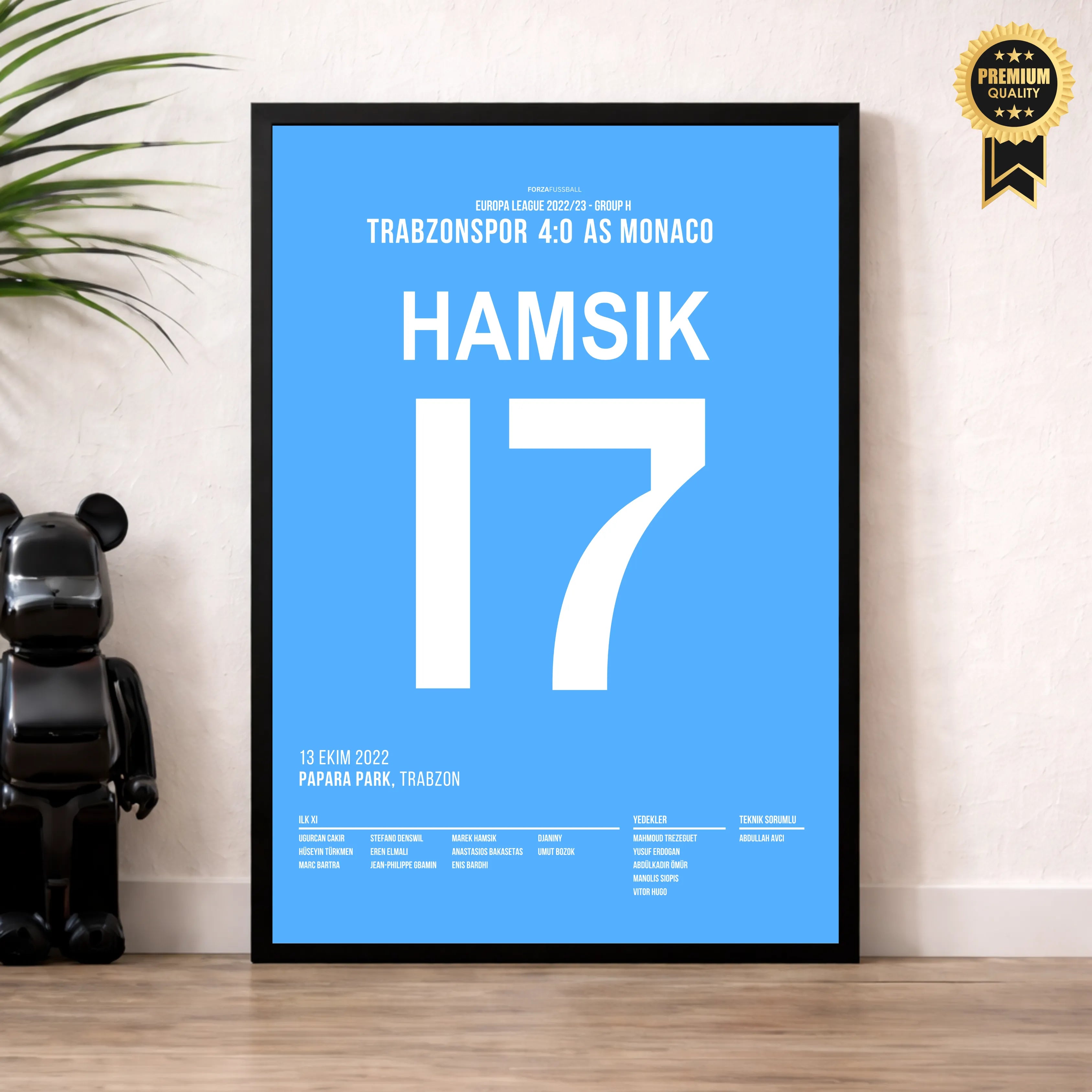 Marek Hamsik und Trabzonspor klatschen Monaco mit 4:0 Fußball Poster mit Rahmen